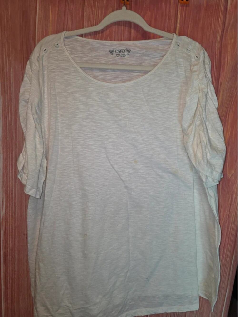 Cato White Slub Knit Button Shoulder Ruched Sleeve Top 26/28W
